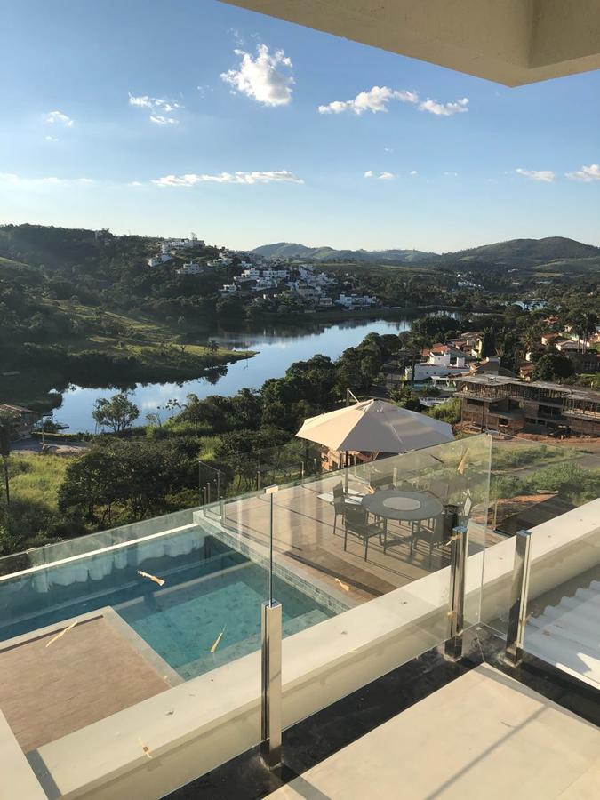 Suites De Luxo Paraiso De Minas Escarpas Capitolio Bagian luar foto